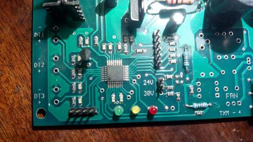 Микроконтроллер ATmega8